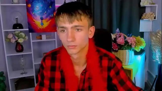 Image 12 of madam_ulis Stream on Chaturbate on 22 days ago