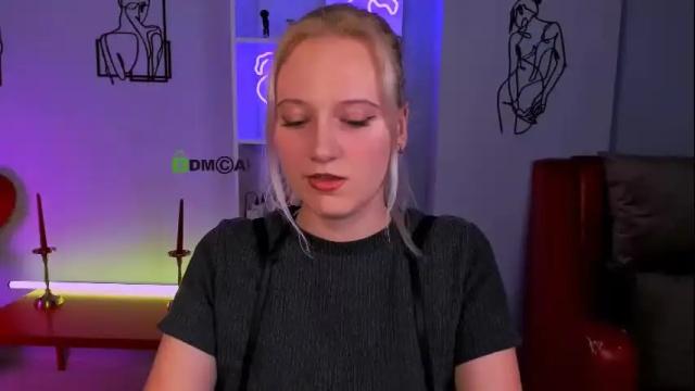 Image 3 of madam_ulis Stream on Chaturbate on 10 days ago