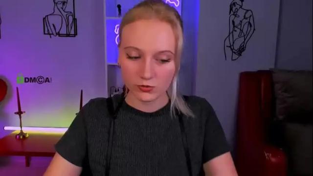 Image 8 of madam_ulis Stream on Chaturbate on 10 days ago