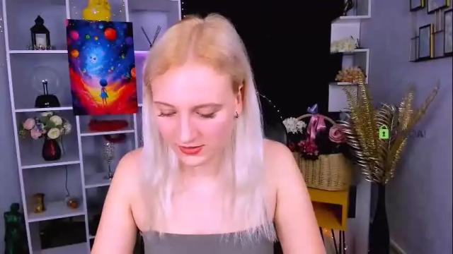 Image 3 of madam_ulis Stream on Chaturbate on 8 days ago