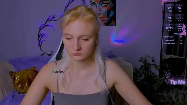 Image 4 of madam_ulis Stream on Chaturbate on 6 days ago