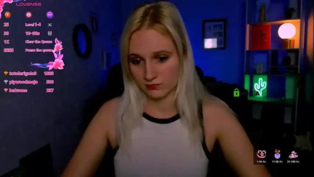 Thumbnail 1, madam_ulis's Stream at Chaturbate, 17 hours ago