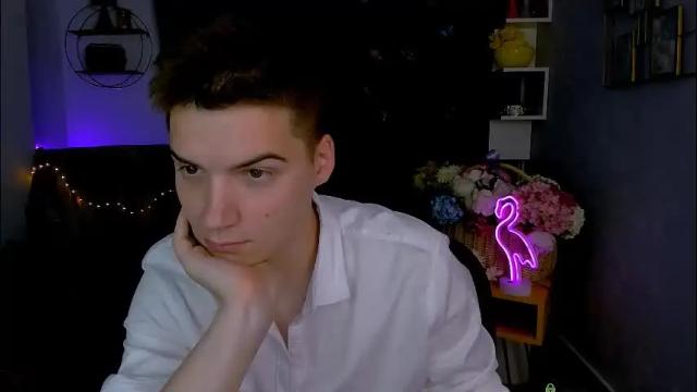 Image 6 of madam_ulis Stream on Chaturbate on 2 months ago