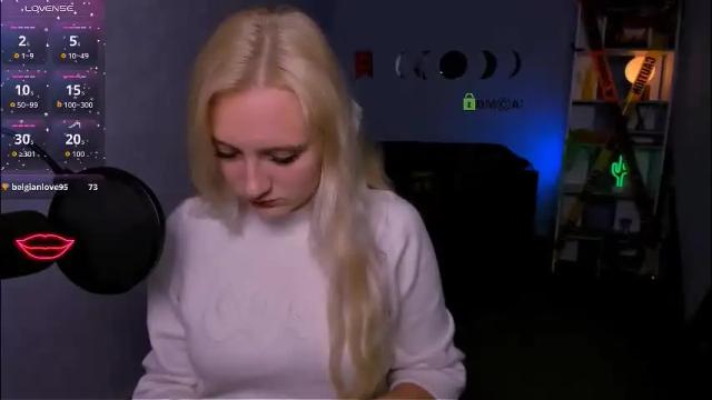 Image 6 of madam_ulis Stream on Chaturbate on 10 days ago