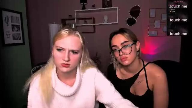 Image 7 of madam_ulis Stream on Chaturbate on 5 days ago