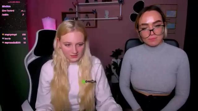 Image 11 of madam_ulis Stream on Chaturbate on 2 months ago