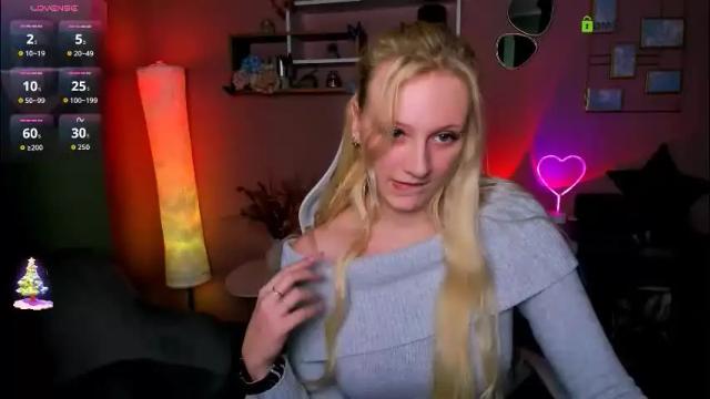 Image 4 of madam_ulis Stream on Chaturbate on 1 month ago