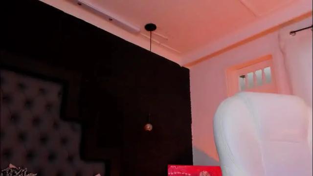 Image 2 of madame_lilith Stream on Chaturbate on 2 months ago