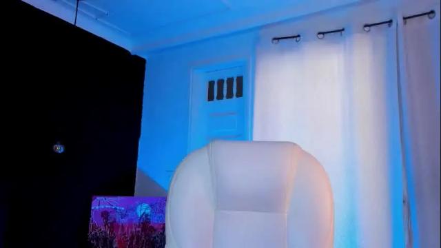 Image 3 of madame_lilith Stream on Chaturbate on 1 month ago