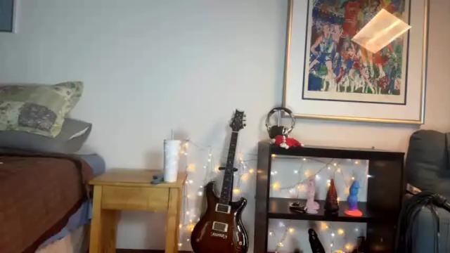 Image 6 of madamemedusamilf Stream on Chaturbate on 15 months ago