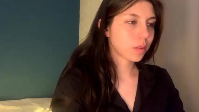 Image 12 of madamenuts Stream on Chaturbate on 13 months ago