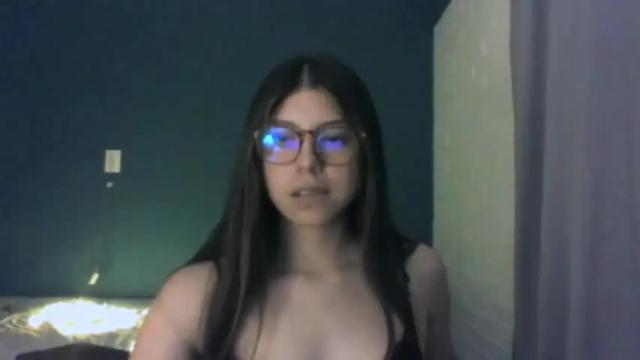Image 12 of madamenuts Stream on Chaturbate on 13 months ago