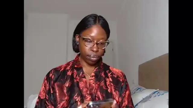 Thumbnail 2, madamindigo's Stream at Chaturbate, 13 months ago