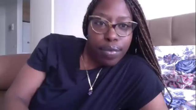 Image 11 of madamindigo Stream on Chaturbate on 5 days ago
