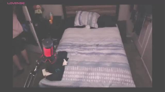 Image 11 of maddelinemares Stream on Chaturbate on 20 months ago