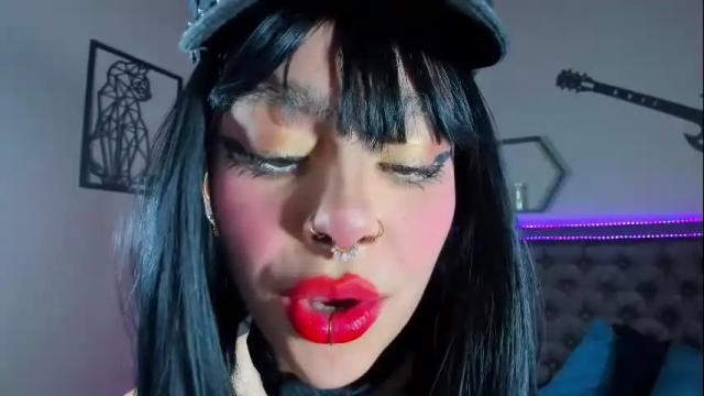 Image 7 of maddiiebrooks Stream on Chaturbate on 9 months ago