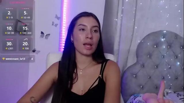 Image 3 of maddiikay Stream on Chaturbate on 1 month ago
