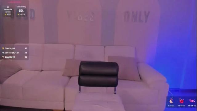 Image 2 of maddisonlowe Stream on Chaturbate on 2 months ago