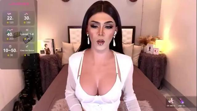 Image 3 of maddisonwil Stream on Chaturbate on 24 days ago