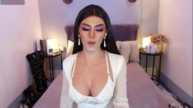 Image 8 of maddisonwil Stream on Chaturbate on 27 days ago