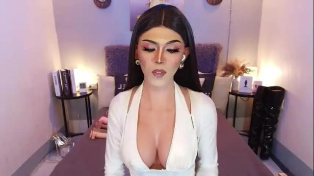 Image 8 of maddisonwil Stream on Chaturbate on 3 months ago