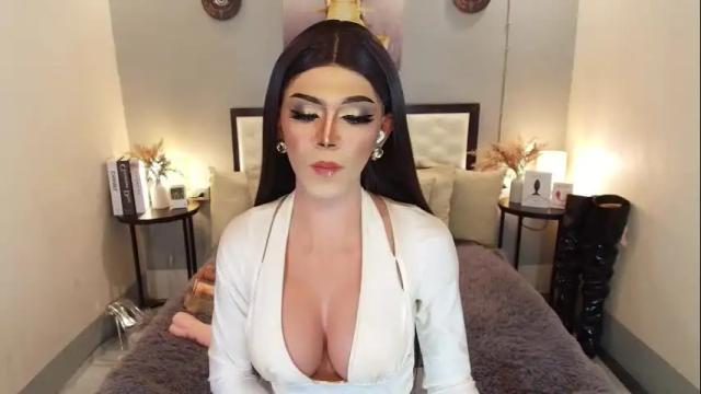 Image 3 of maddisonwil Stream on Chaturbate on 3 months ago