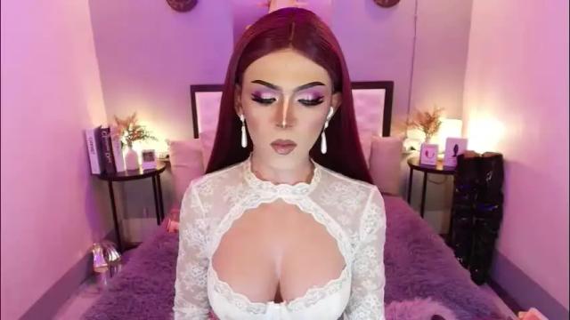 Image 3 of maddisonwil Stream on Chaturbate on 2 months ago