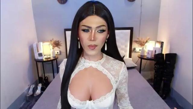 Image 2 of maddisonwil Stream on Chaturbate on 1 month ago