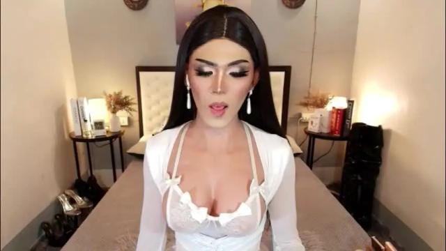 Image 2 of maddisonwil Stream on Chaturbate on 1 month ago