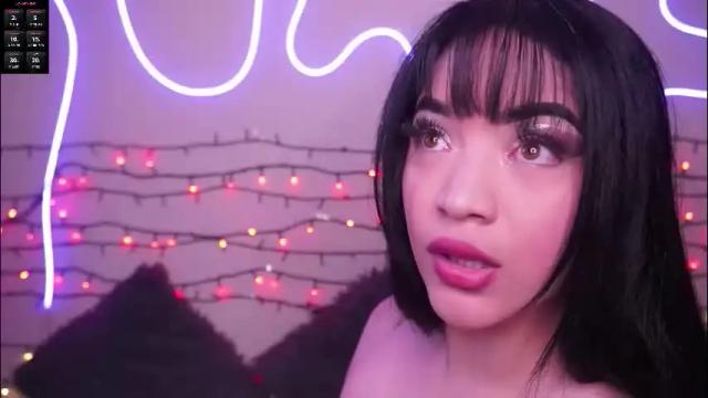 Image 11 of maddisrock Stream on Chaturbate on 14 days ago