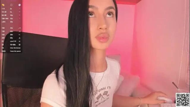 Image 12 of maddy_bronw Stream on Chaturbate on 1 month ago