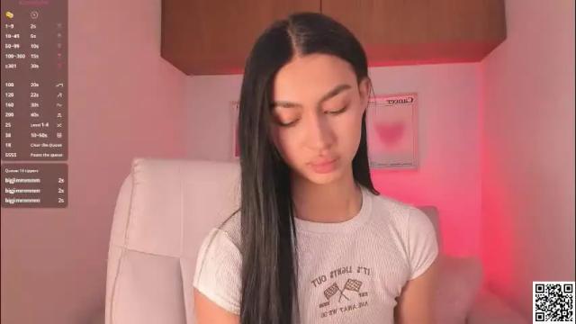 Image 12 of maddy_bronw Stream on Chaturbate on 1 month ago
