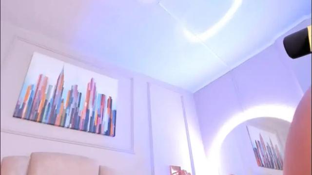 Image 2 of maddy_brooks Stream on Chaturbate on 1 month ago
