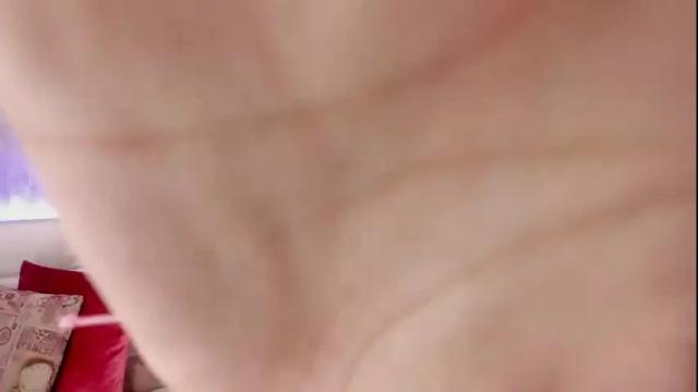Image 4 of maddy_cooper_ Stream on Chaturbate on 3 days ago