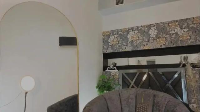 Image 11 of maddy_cooper_ Stream on Chaturbate on 1 month ago