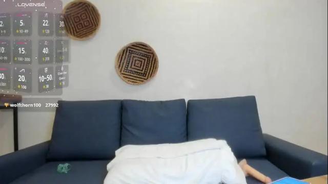 Image 4 of maddy_kraviiz Stream on Chaturbate on 1 month ago