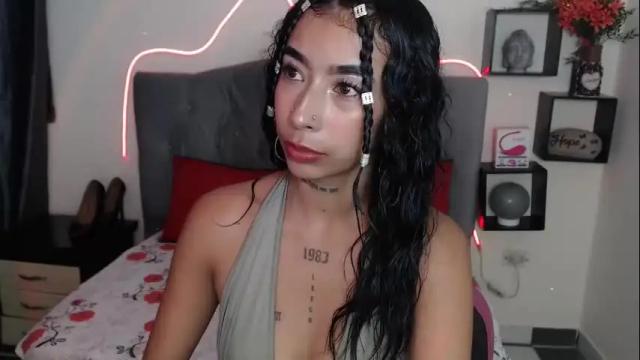 Image 2 of maddy_parker_ Stream on Chaturbate on 1 month ago