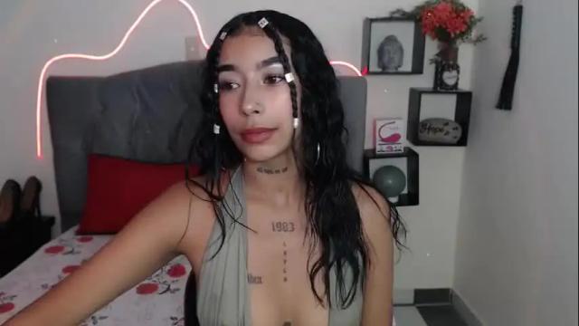 Image 4 of maddy_parker_ Stream on Chaturbate on 1 month ago