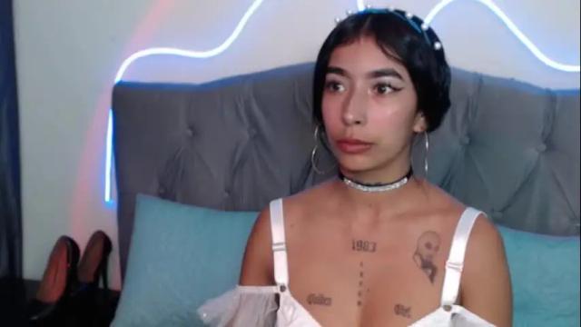 Image 3 of maddy_parker_ Stream on Chaturbate on 1 month ago