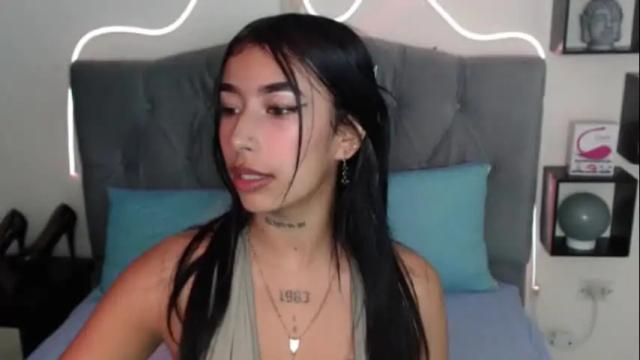 Image 3 of maddy_parker_ Stream on Chaturbate on 1 month ago