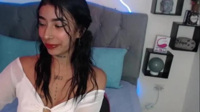Image 8 of maddy_parker_ Stream on Chaturbate on 1 month ago
