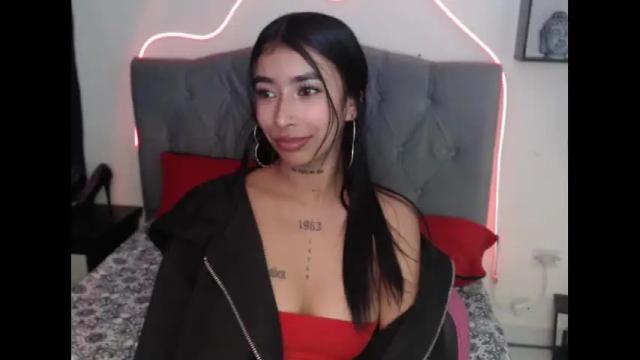 Image 3 of maddy_parker_ Stream on Chaturbate on 5 days ago