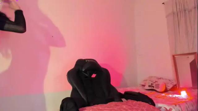 Image 4 of maddy_rios Stream on Chaturbate on 3 months ago