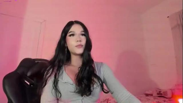 Image 6 of maddy_rios Stream on Chaturbate on 3 months ago