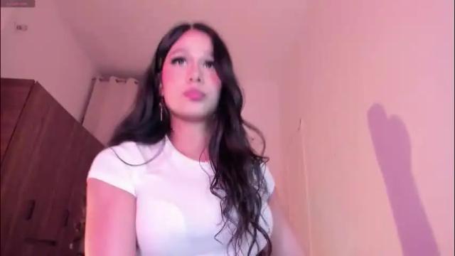 Image 11 of maddy_rios Stream on Chaturbate on 1 month ago