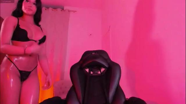 Image 12 of maddy_rios Stream on Chaturbate on 1 month ago