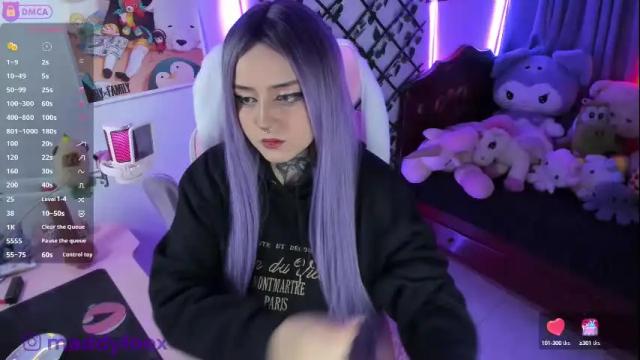 Thumbnail 1, maddyfoox's Stream at Chaturbate, 24 days ago