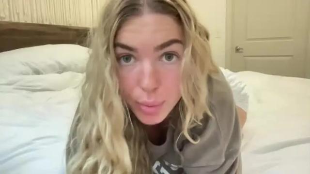 Image 4 of maddymurphy Stream on Chaturbate on 16 months ago