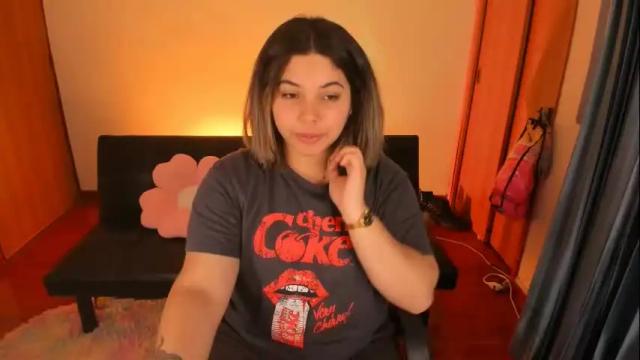 Image 12 of madelaine_taylor Stream on Chaturbate on 9 days ago