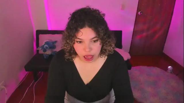 Image 12 of madelaine_taylor Stream on Chaturbate on 2 months ago